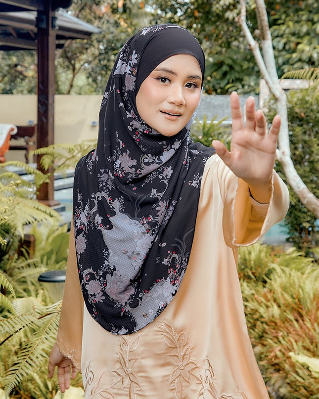 TWEELY-SO BASIC CHERRY CHIC in BLACK