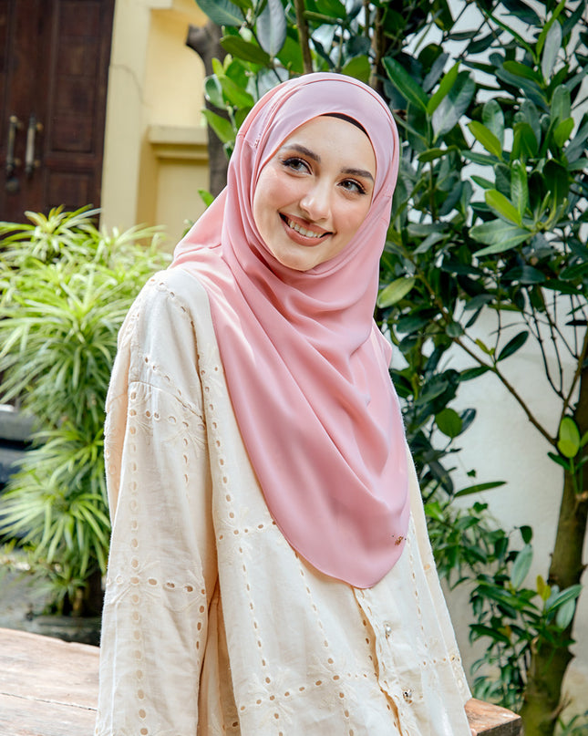 SOFTLY-SO in CANDY PINK