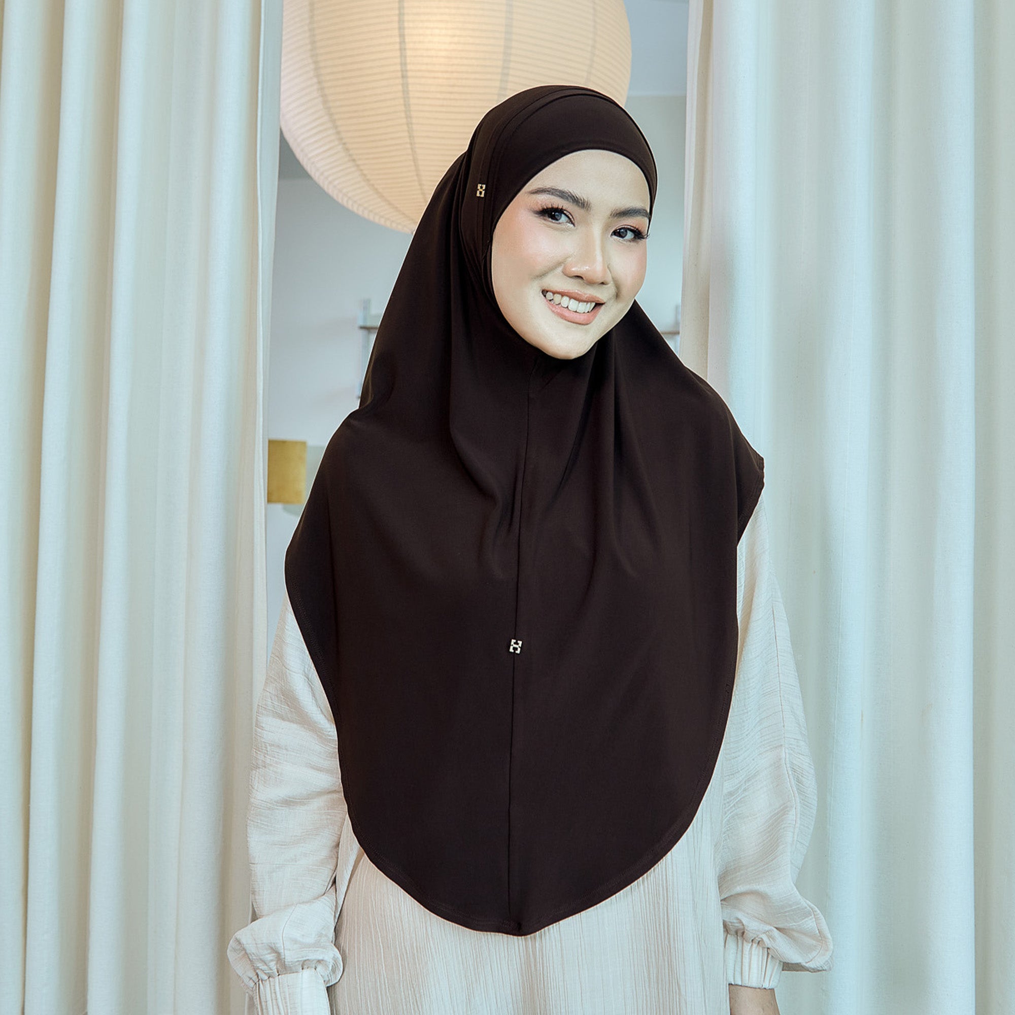 SO-MAHWISH IK in CARDOVEN