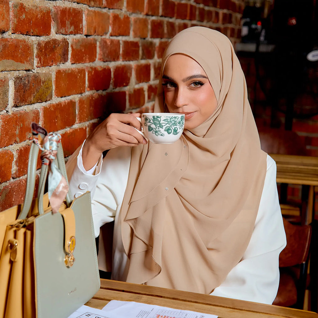 WAVERLY-SO in CASHEW