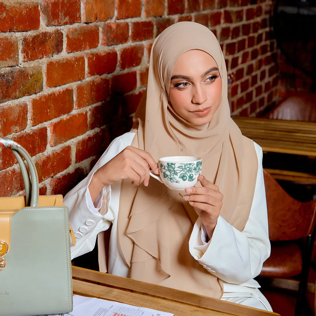 WAVERLY-SO in CASHEW