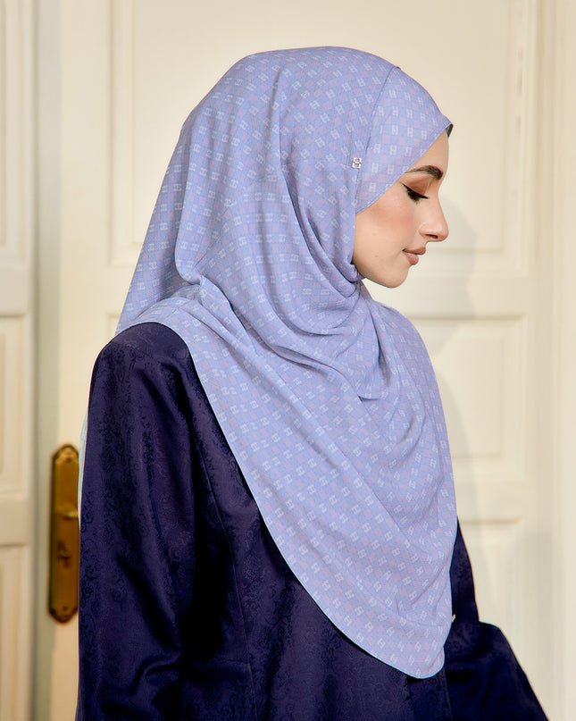 TWEELY-SO BASIC INITIALS in CELESTIAL