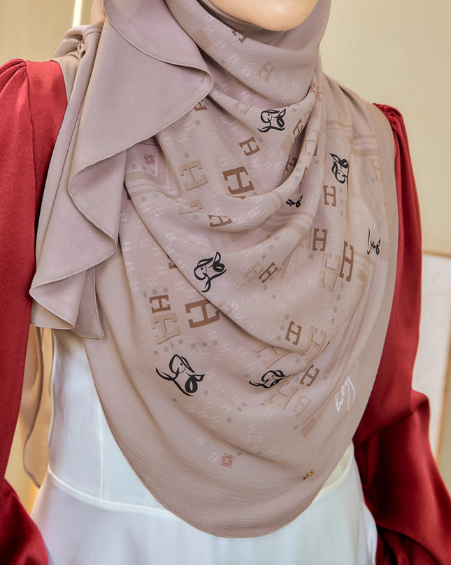 TWEELY-SO RUFFLES SIGNATURE in CHOC FRAPPE