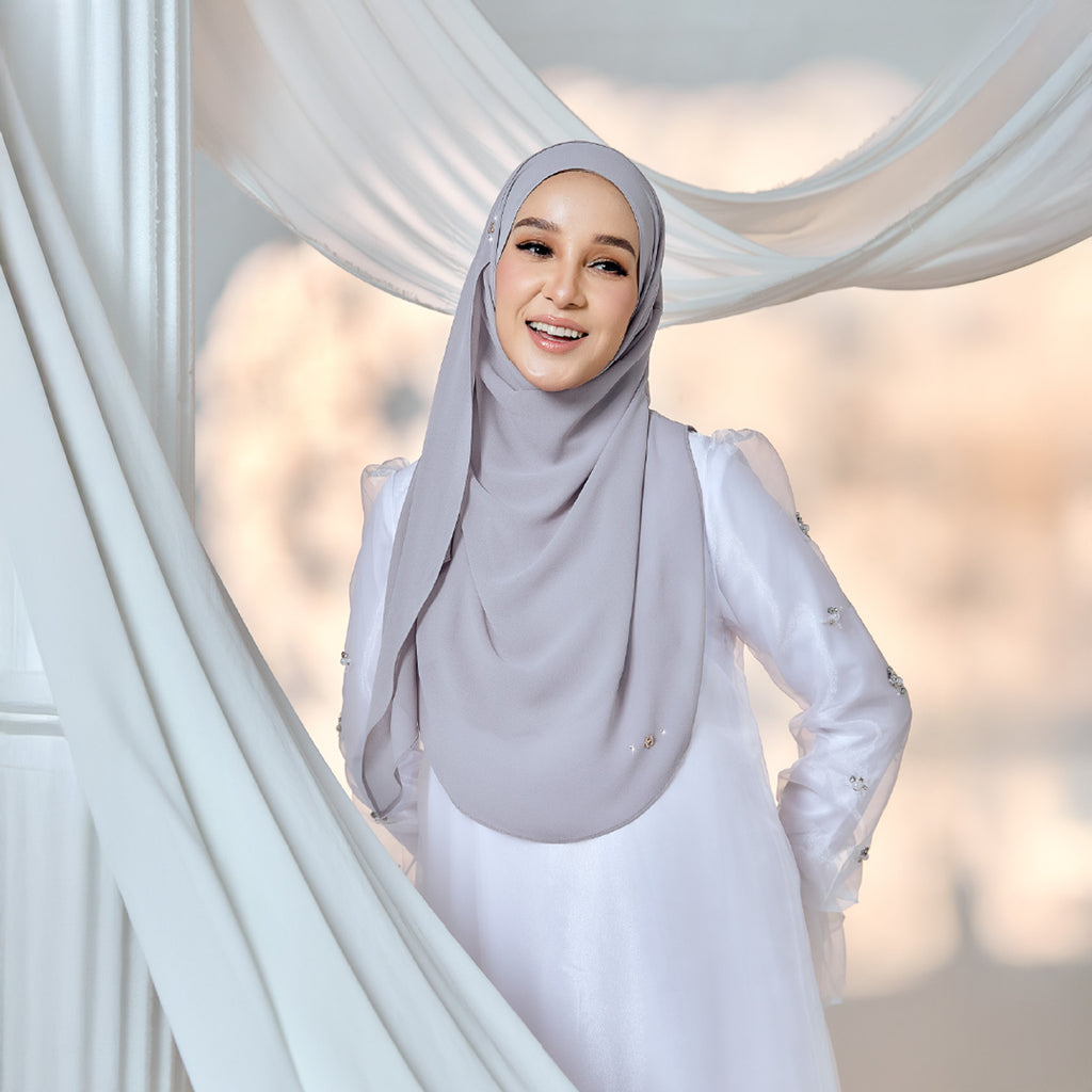 PRETTILY-SO in CLOUD ASH