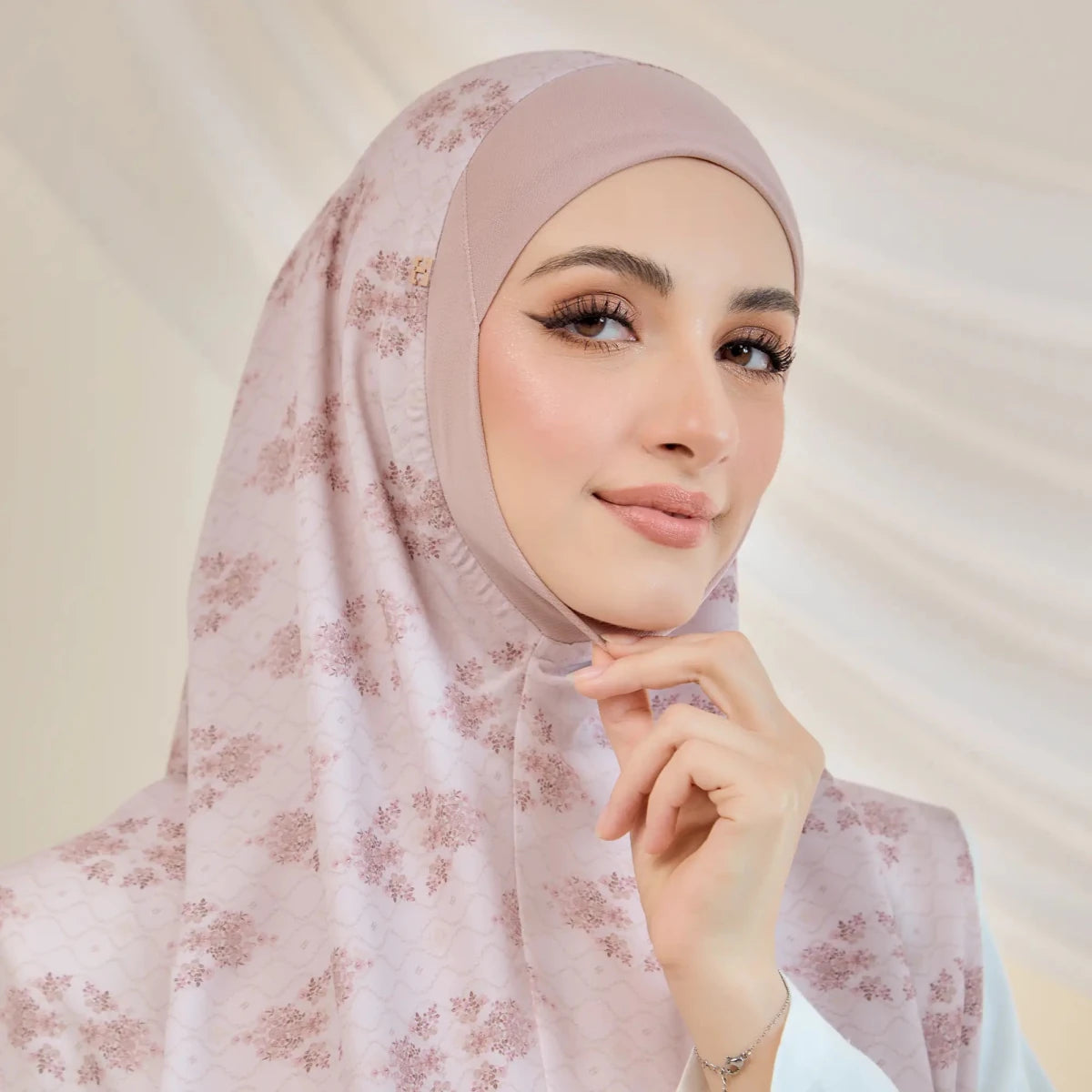 IMANLY-SO SAMEENA with TWC AWNING in CLOUD PINK