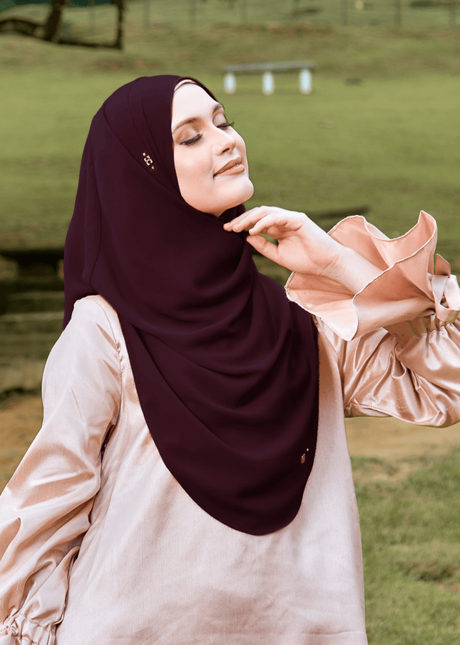 DREAMY-SO in CRANBERRY