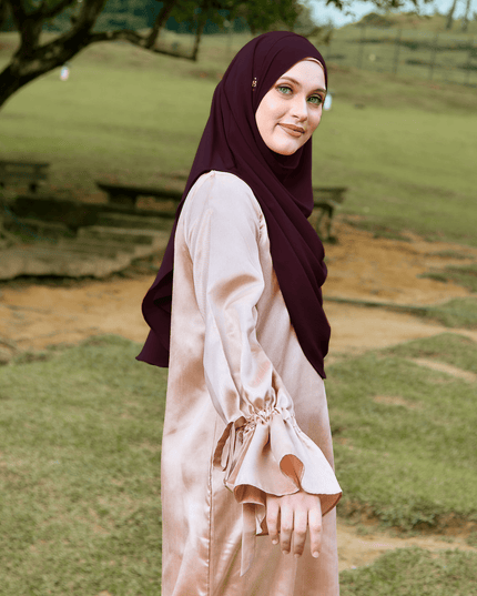 DREAMY-SO in CRANBERRY