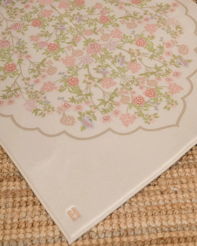 SAJDA HAYAT in CREAM