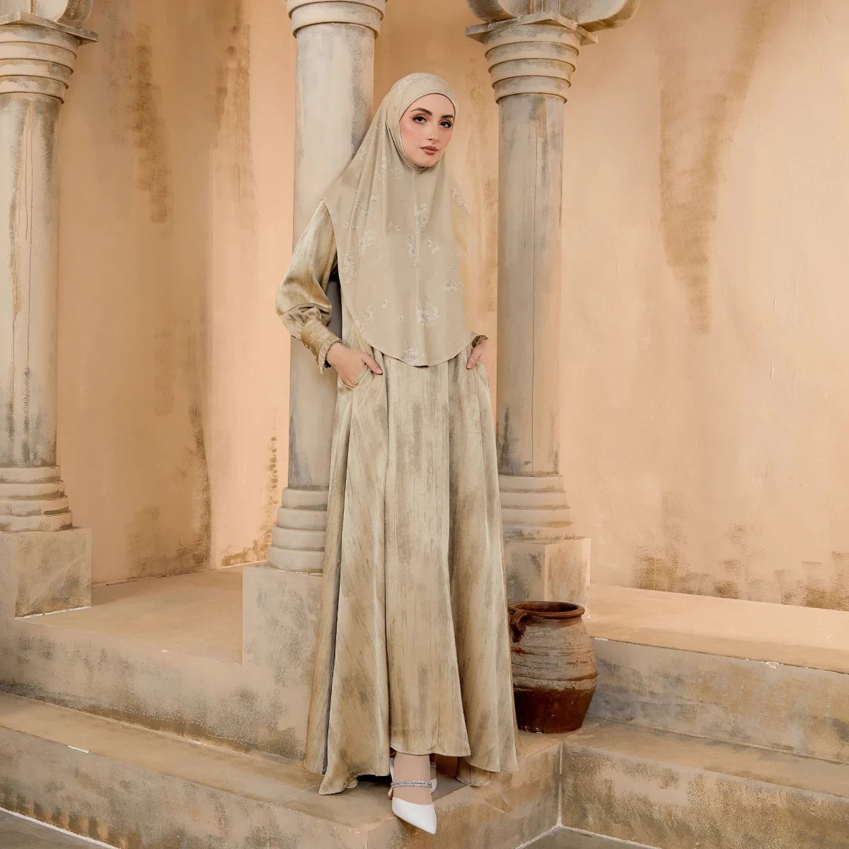 JO-MAWJEENA in CREAM