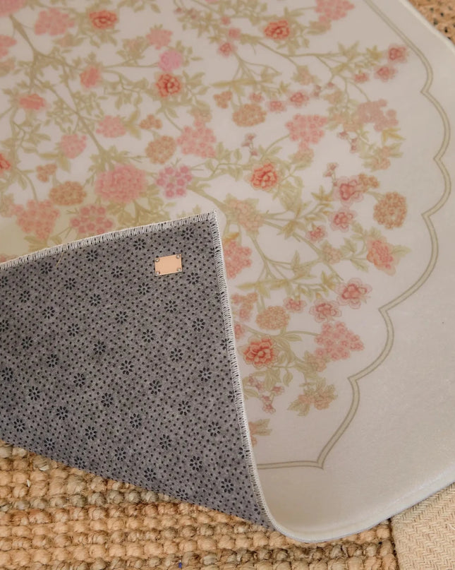 SAJDA HAYAT in CREAM