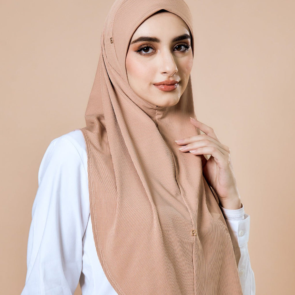 SO-HOPEFUL in CASHEW