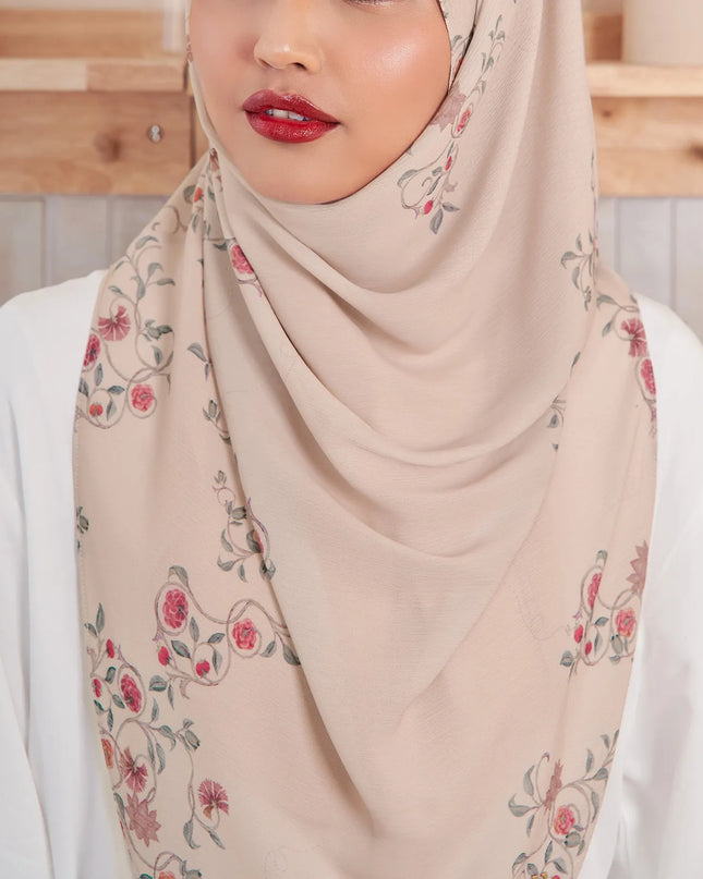 DREAMY-SO ISTANBUL CHARM in CREAMY OAT