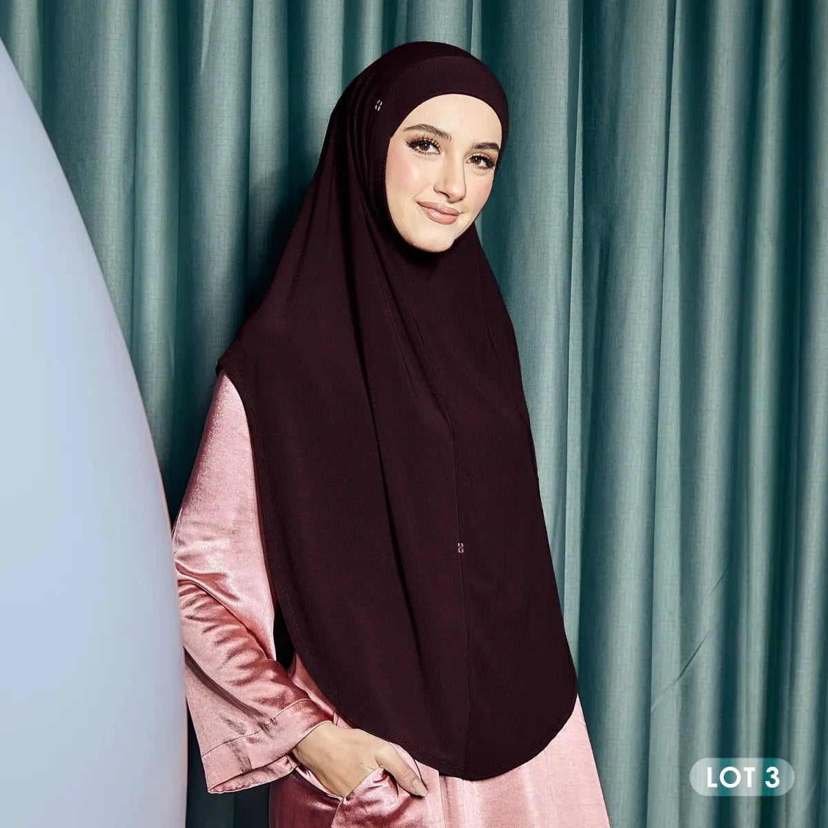 SO-MARWAA in CRIMSON