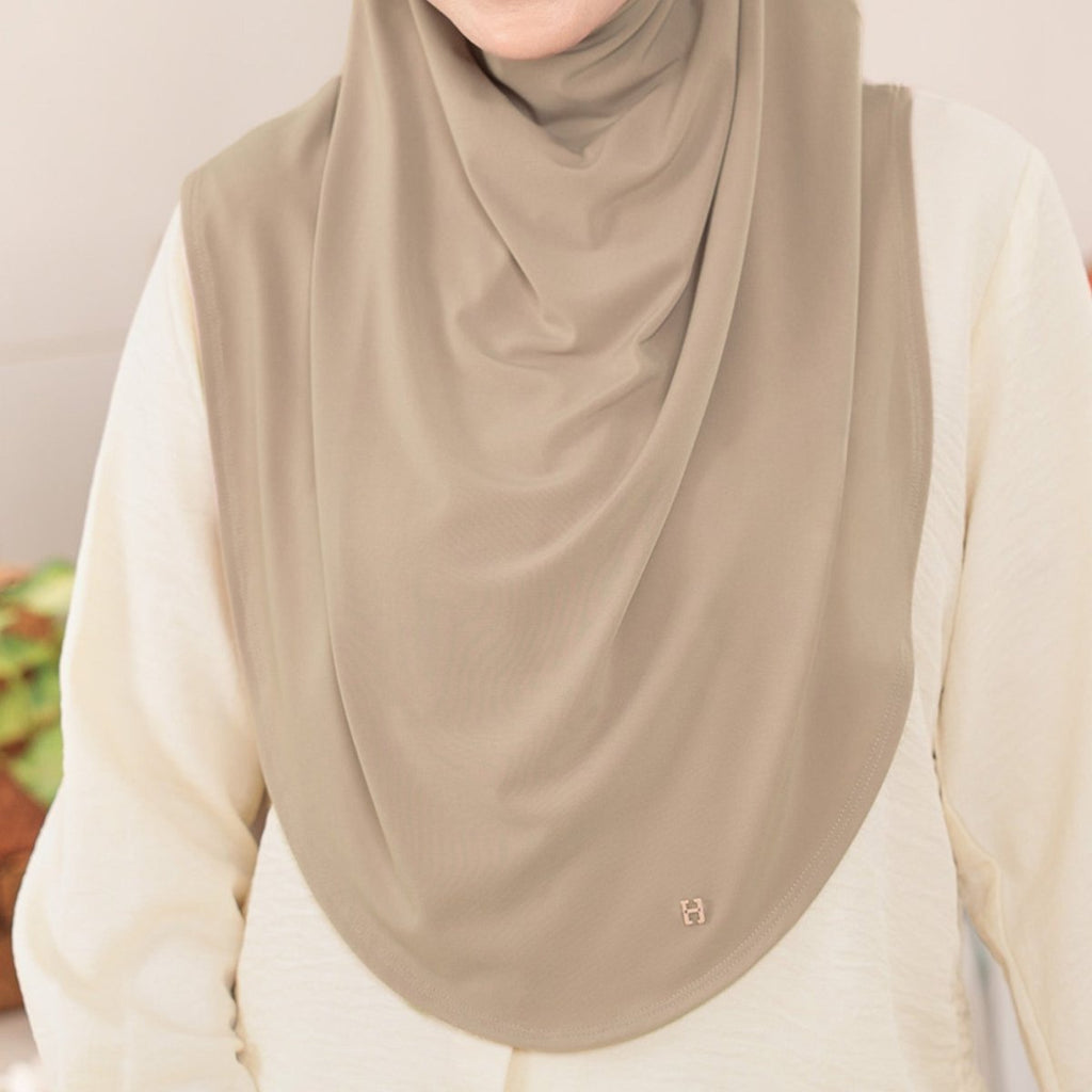 SO-ALEXIS in DARK BEIGE