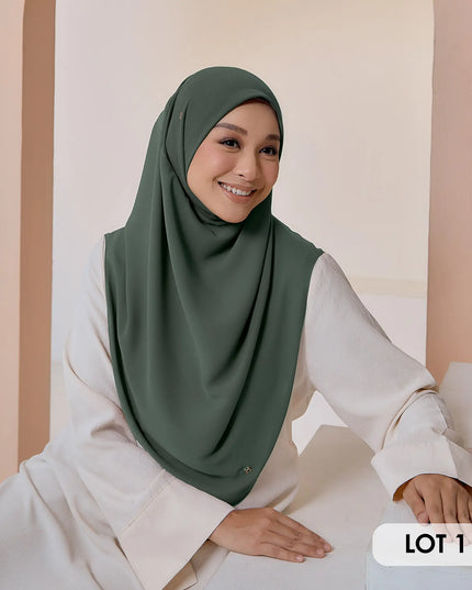 GRACEFULLY-SO PLAIN in DARK MOSS