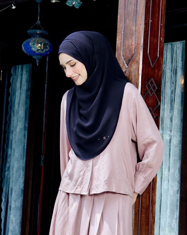 SOFTLY-SO in DEEP NAVY