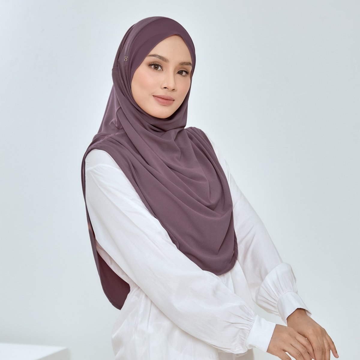 SO-TRELLA PLAIN in DUSTY PURPLE