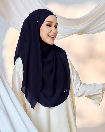 PRETTILY-SO in DEEP NAVY