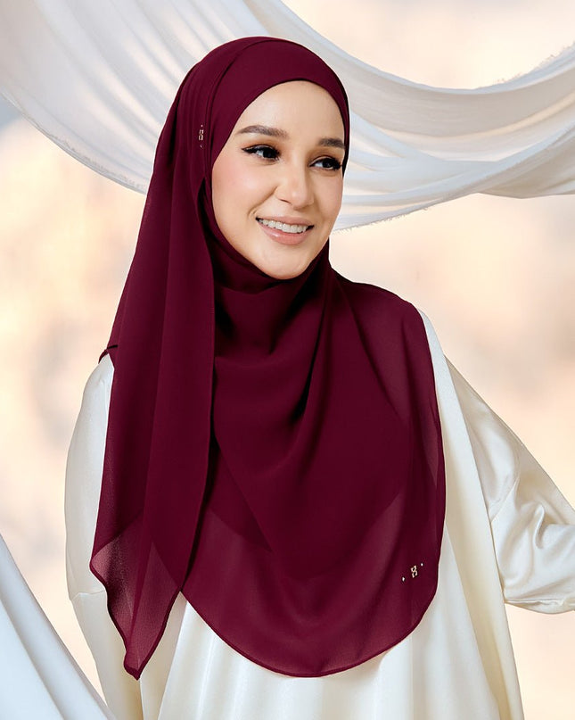 PRETTILY-SO in DEEP DAHLIA