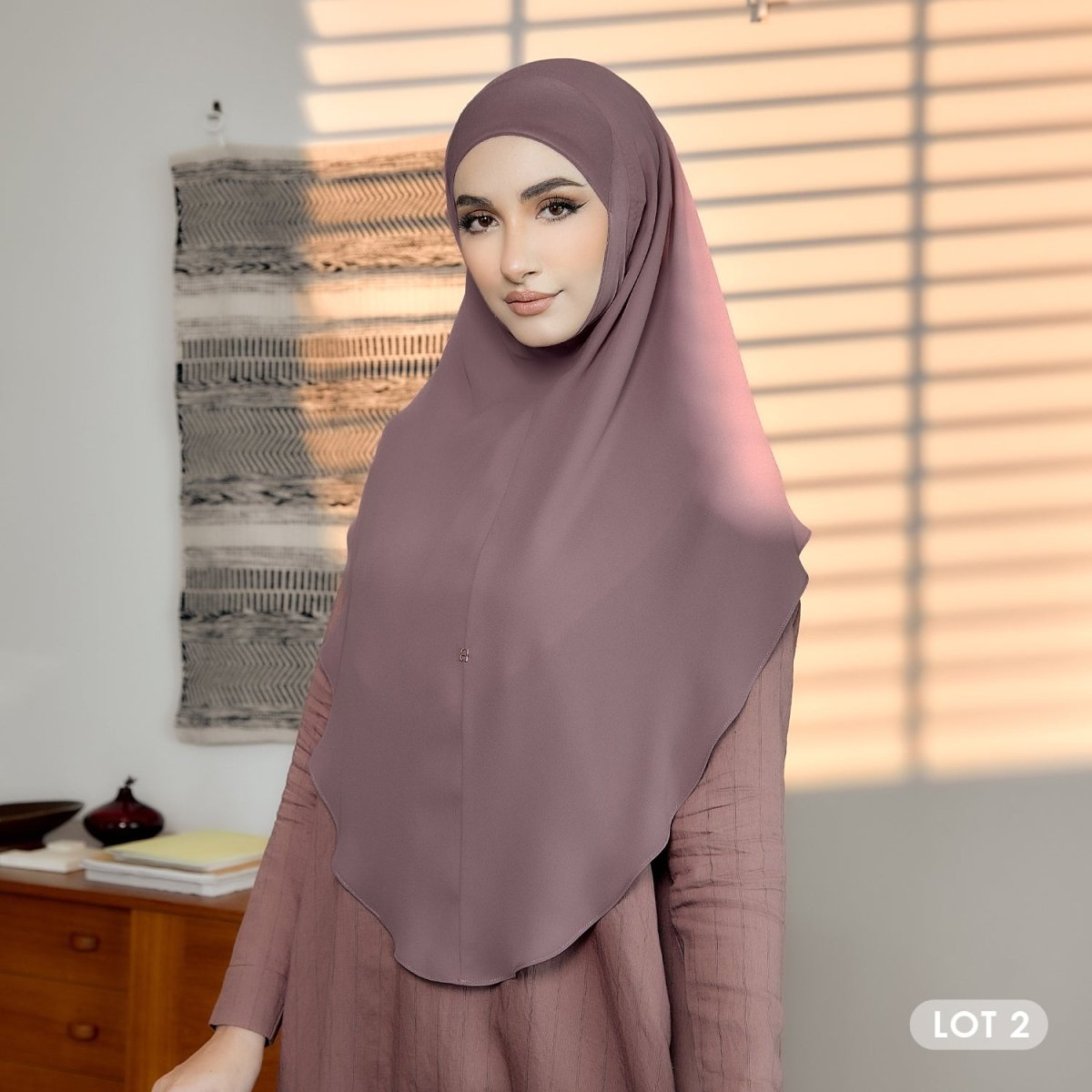 IMANLY-SO in DUSTY MAUVE