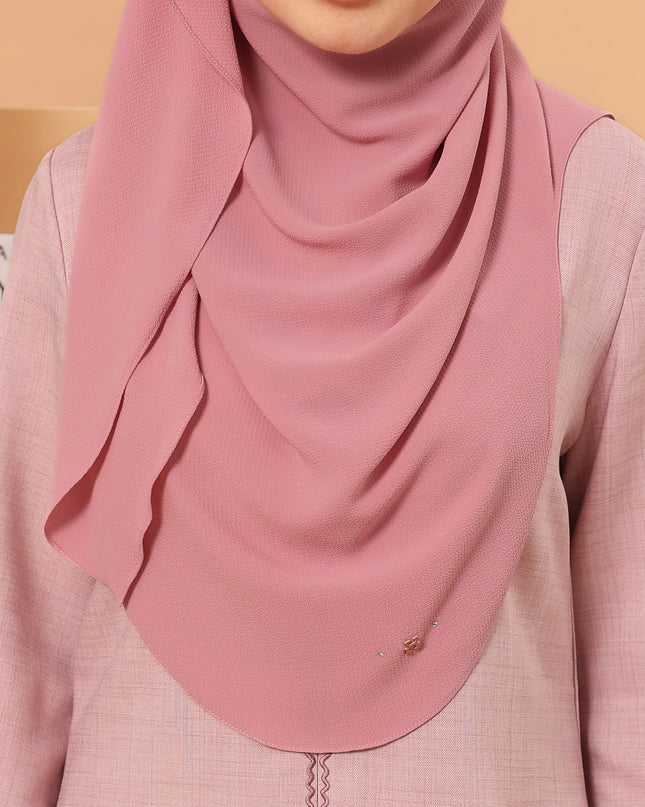 FABLY-SO in FLUTTER PINK