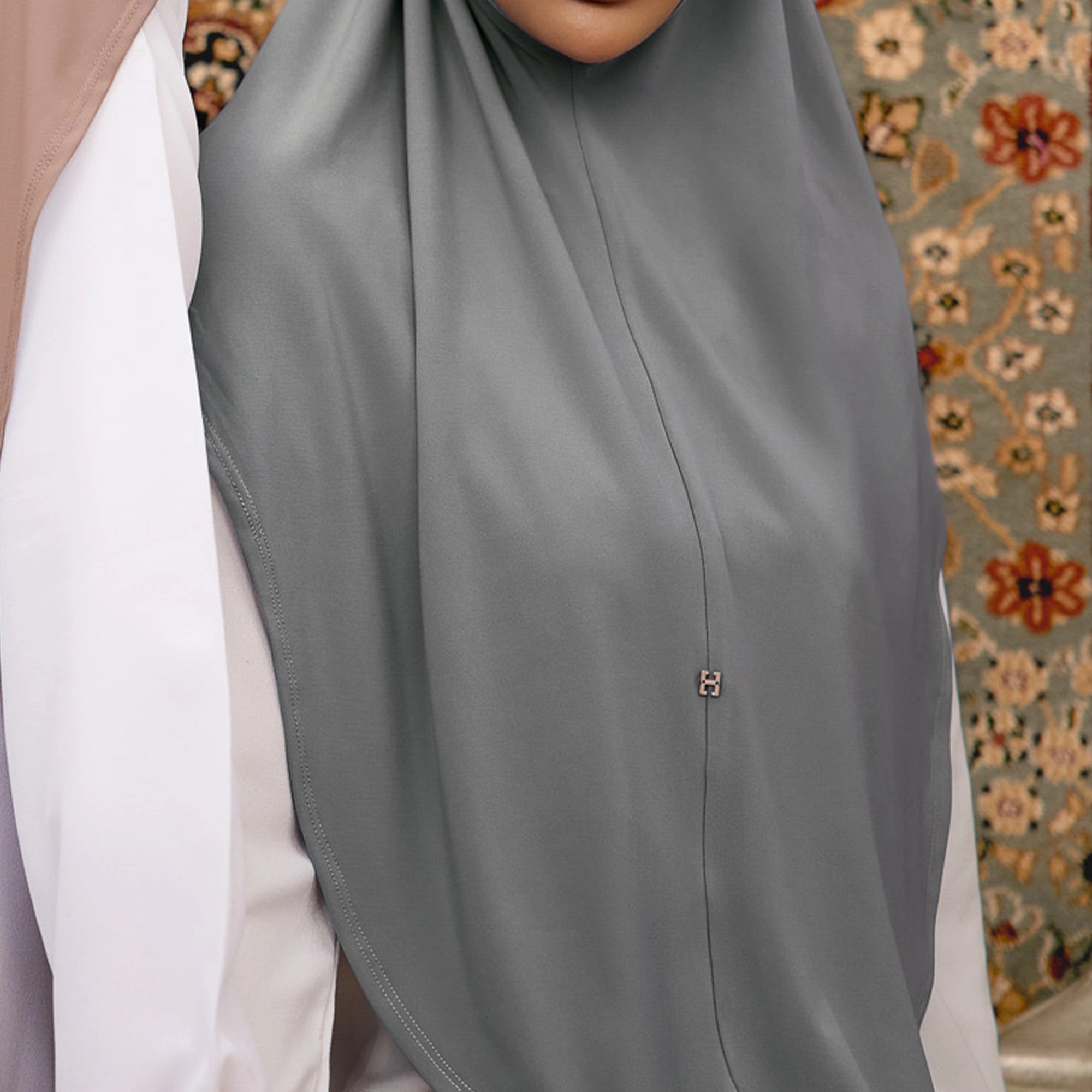 SO-MEDINA in GRAY