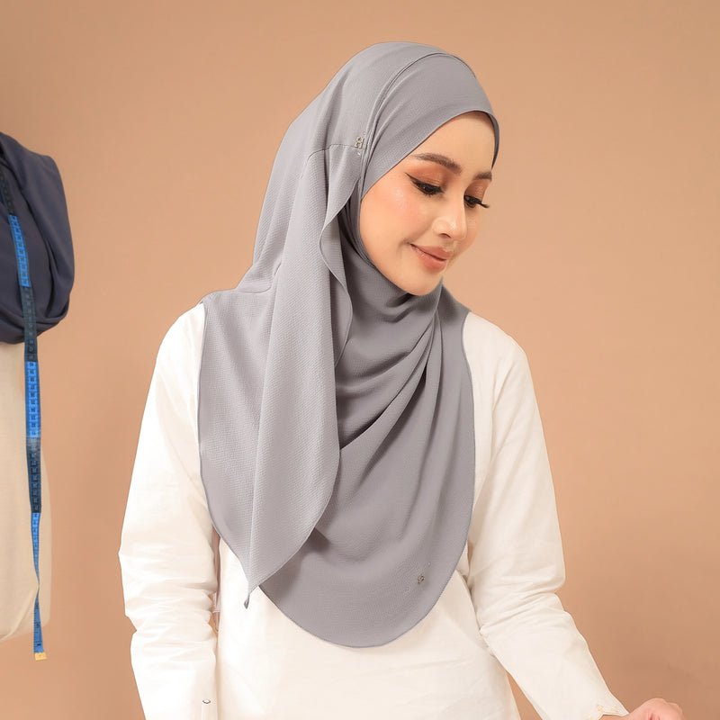 FABLY-SO in GRAY FOG