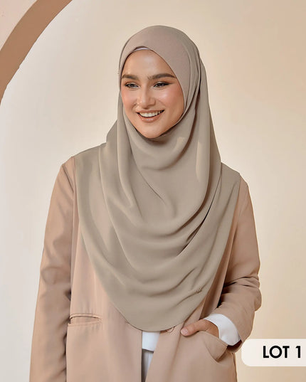 GRACEFULLY-SO PLAIN in HARVEST