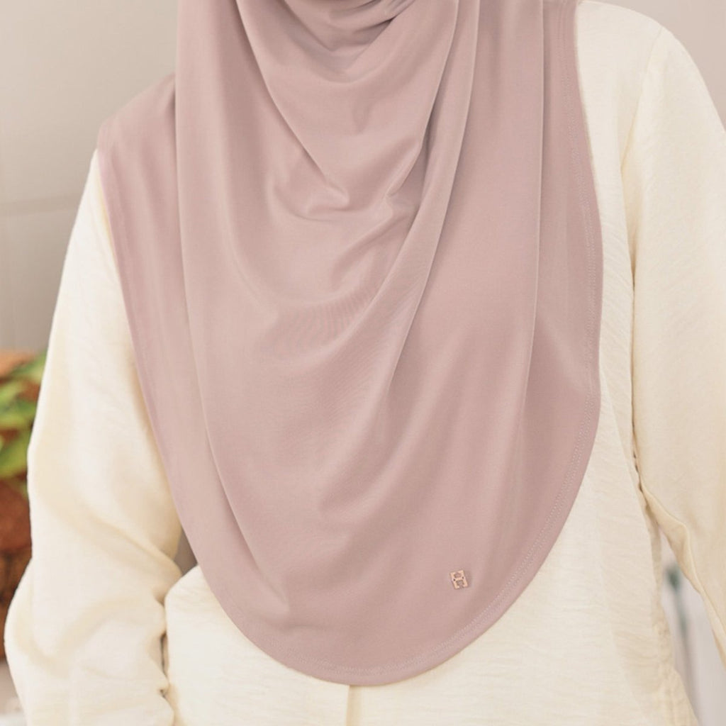 SO-ALEXIS in HAZY PINK