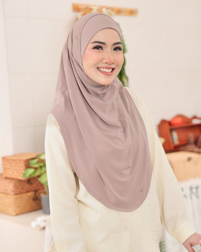 SO-ALEXIS in HAZY PINK