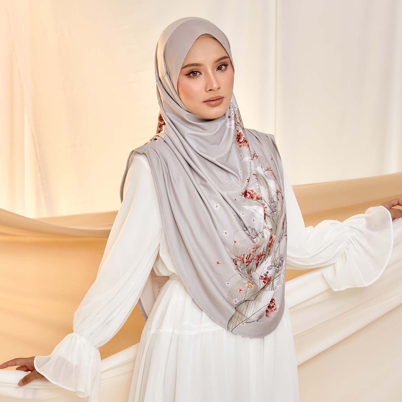 SO-AMORA FOLIAGE FANTASY in LINEN