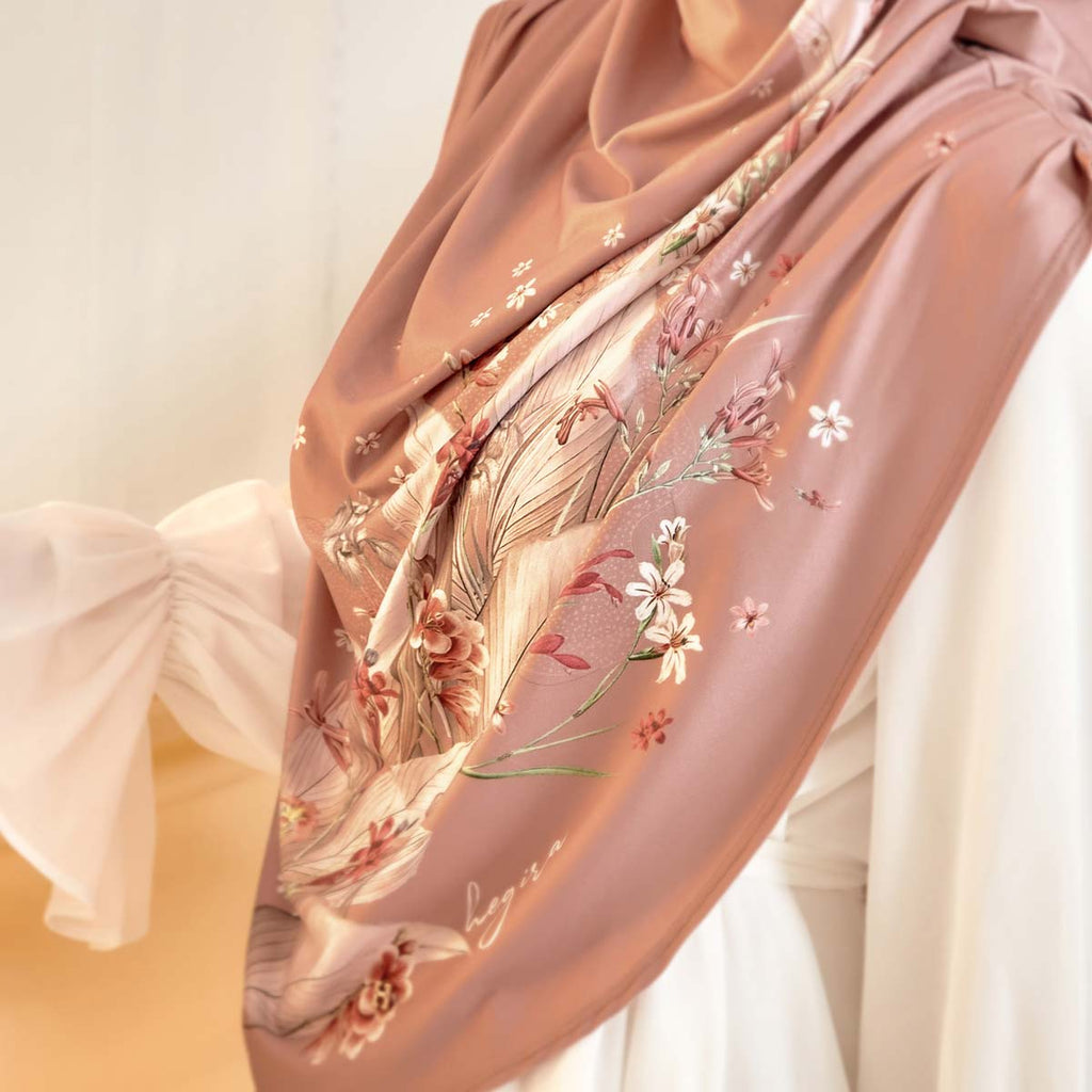 SO-AMORA FOLIAGE FANTASY in THISTLE