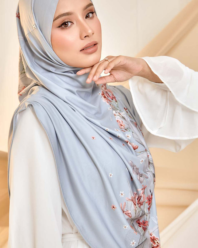 SO-AMORA FOLIAGE FANTASY in BASHFUL