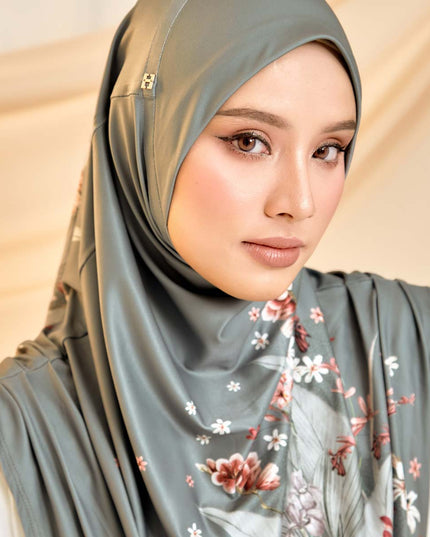 SO-ABLY FOLIAGE FANTASY in GREEN GRAY