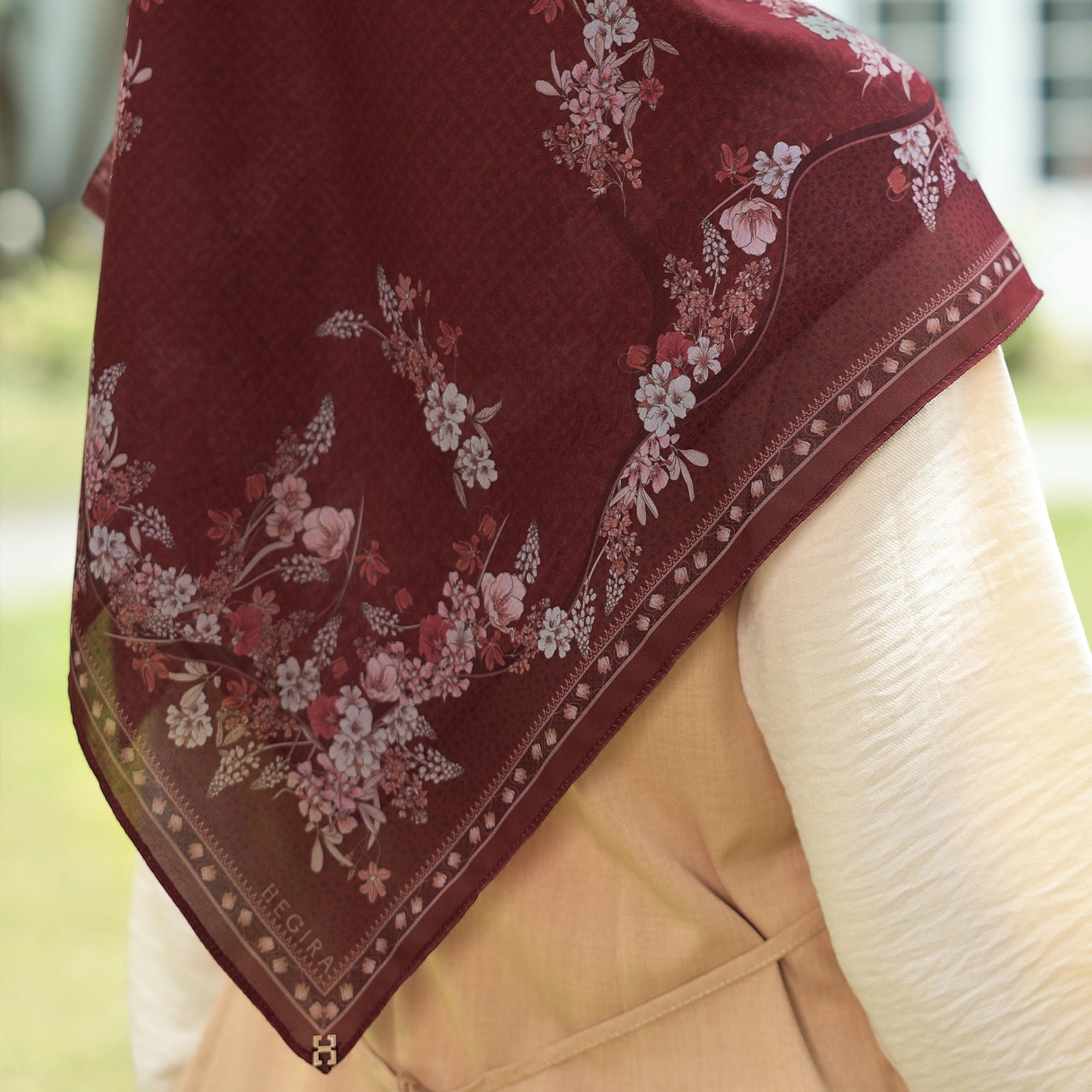 PS-GARLAND VOILE in HENNA