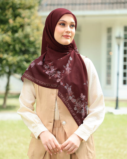 PS-GARLAND VOILE in HENNA