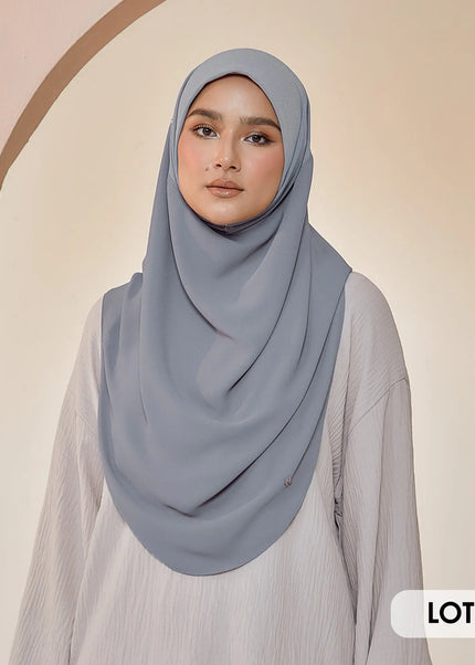 GRACEFULLY-SO PLAIN in HOPE GRAY