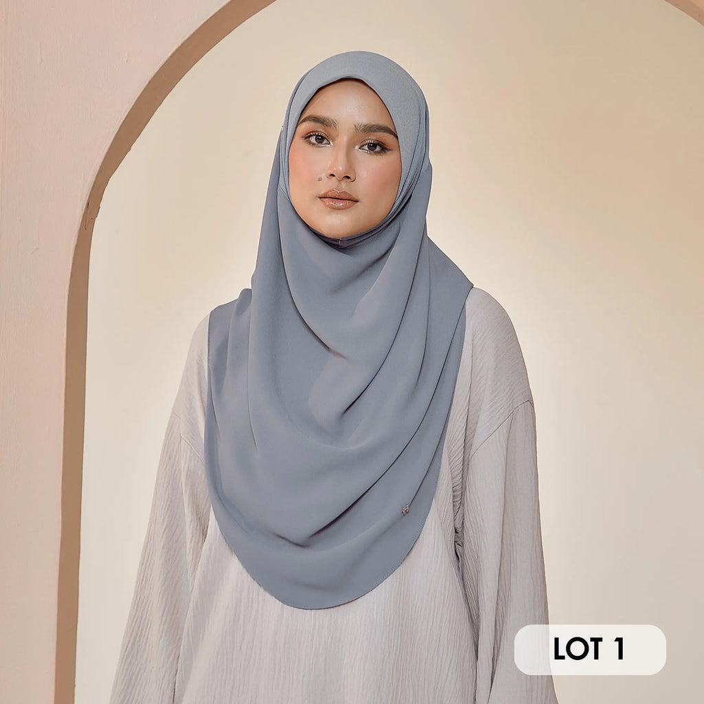 GRACEFULLY-SO PLAIN in HOPE GRAY