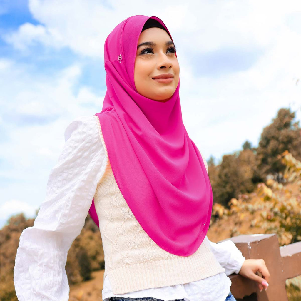 CUTELY-SO in HOT PINK