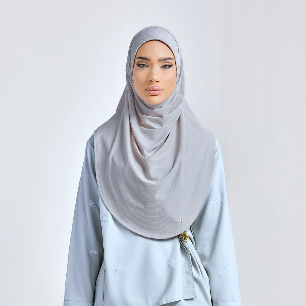 SO-MAREYYA in ICED SLATE