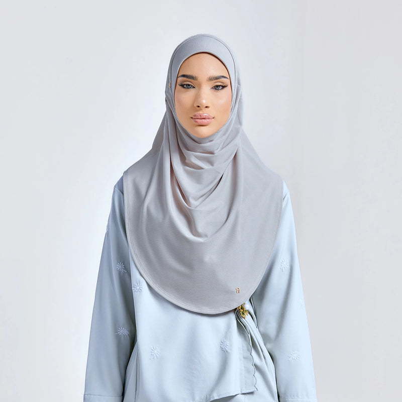 SO-MAREYYA in ICED SLATE