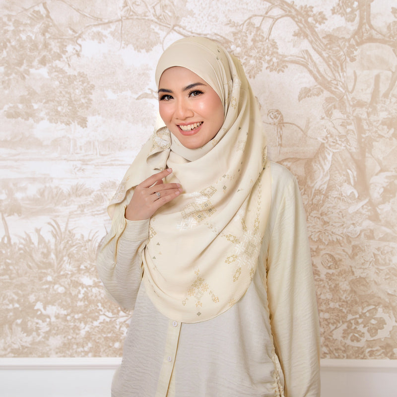 TWEELY-SO RUFFLES JALINAN in IVORY LACE