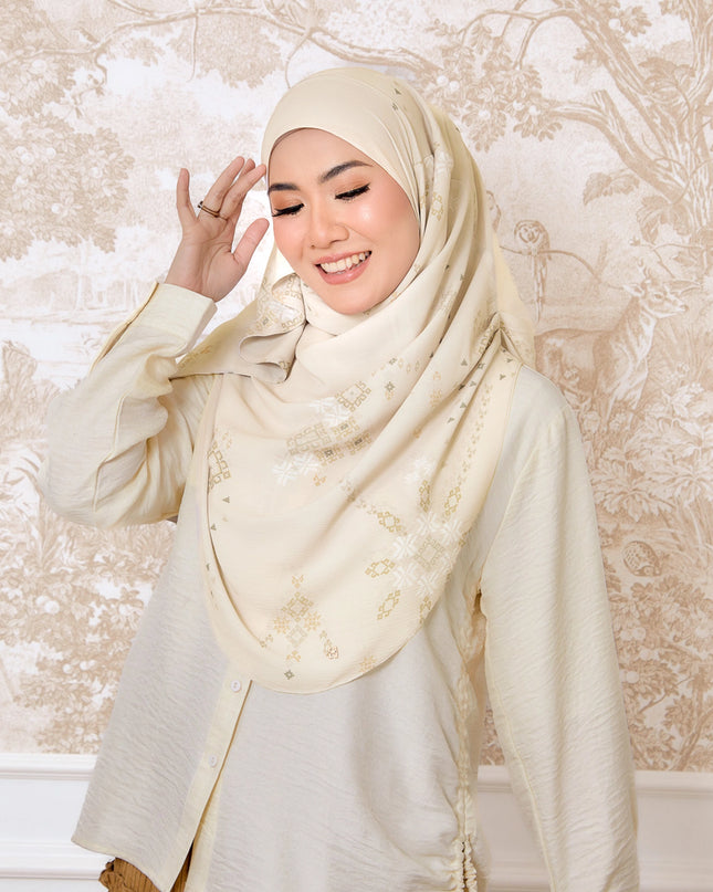 TWEELY-SO RUFFLES JALINAN in IVORY LACE