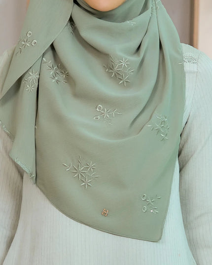 SWEETLY-SO LUXE ELARA in LIGHT OLIVE