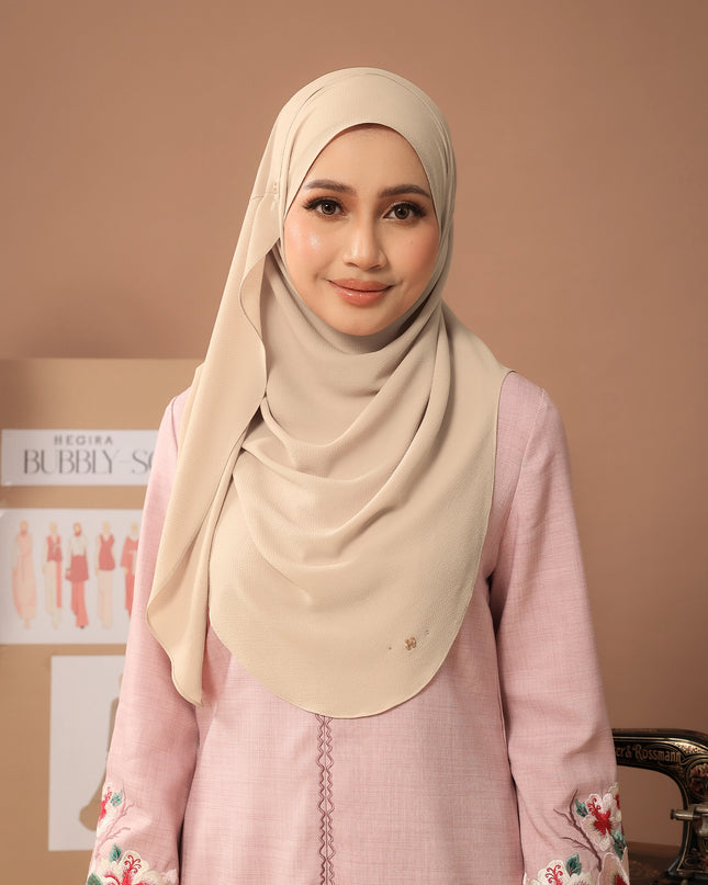 FABLY-SO in MACADAMIA