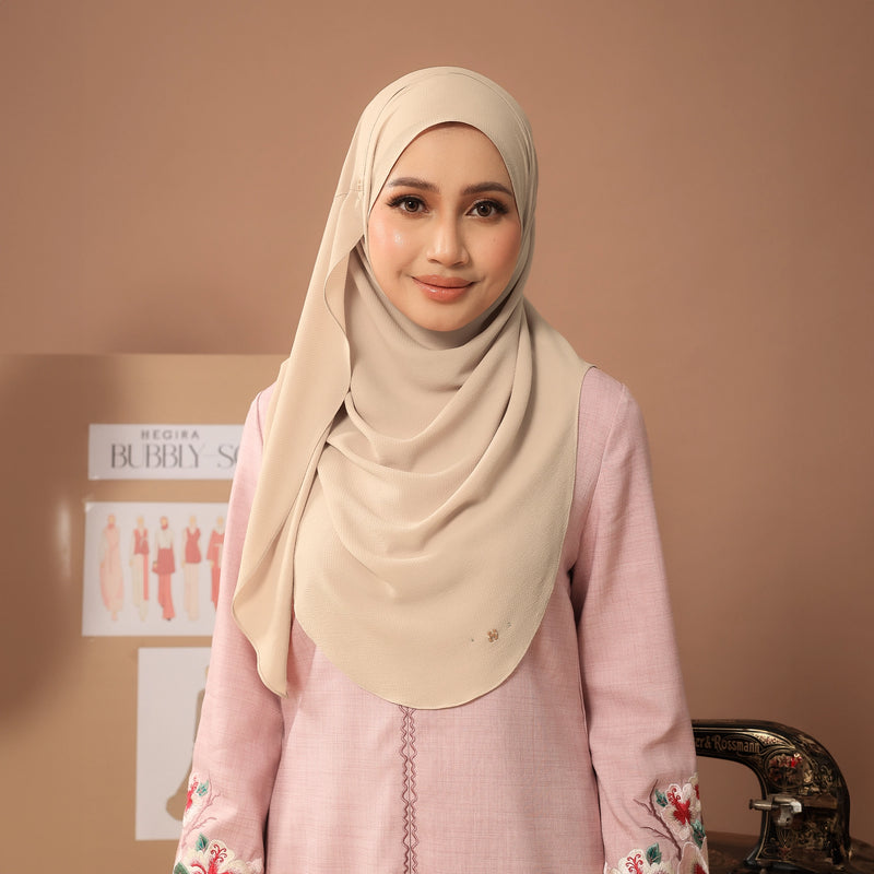 FABLY-SO in MACADAMIA