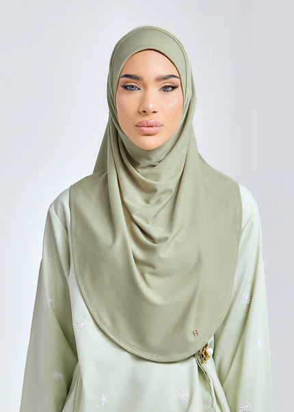 SO-MAREYYA in MILKY KIWI