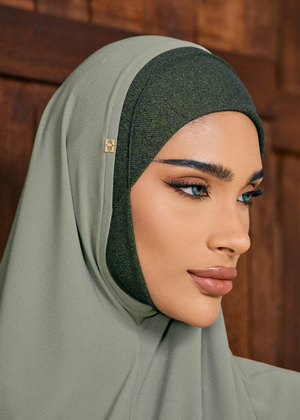 SO-MAHWISH in MILKY KIWI