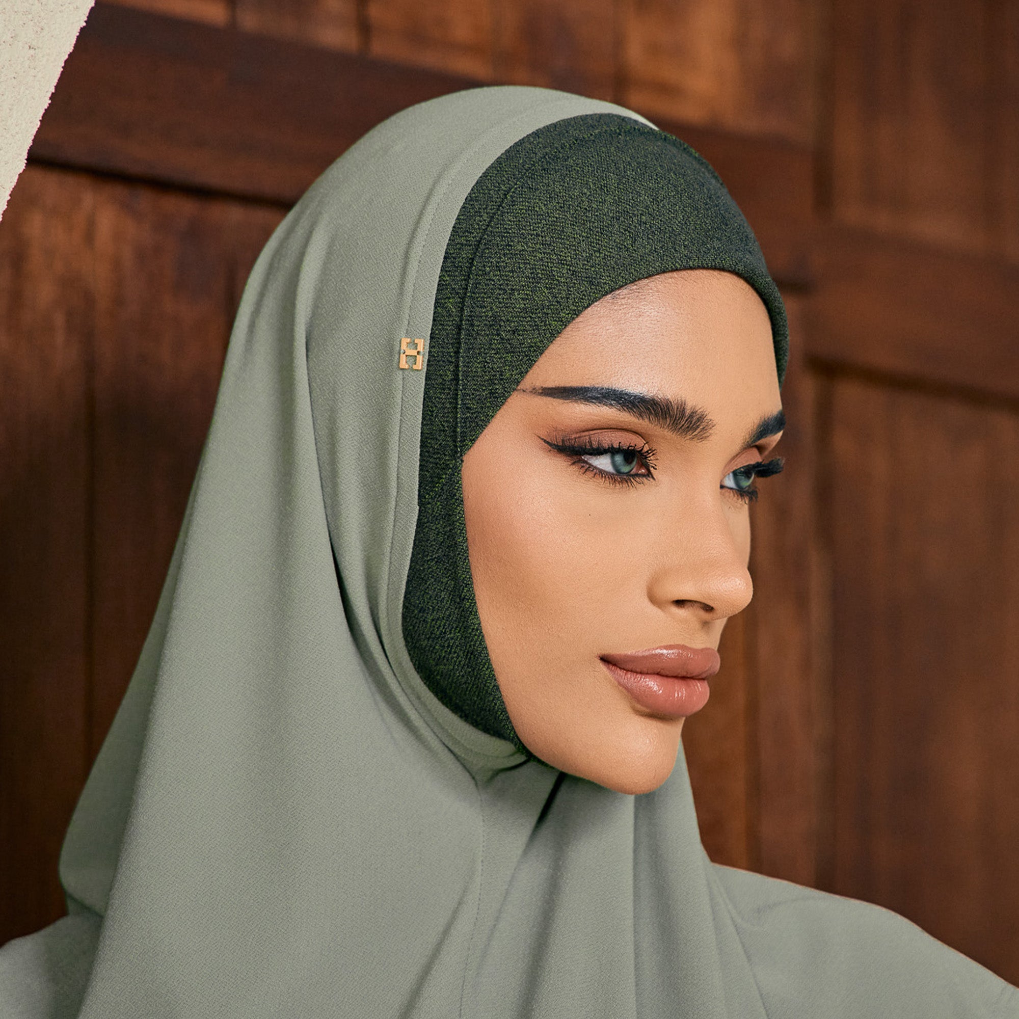SO-MAHWISH in MILKY KIWI