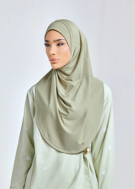 SO-MAREYYA in MILKY KIWI